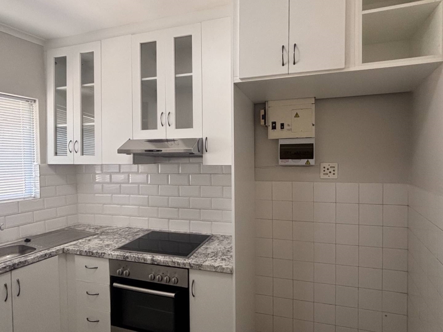 To Let 2 Bedroom Property for Rent in Tamboerskloof Western Cape